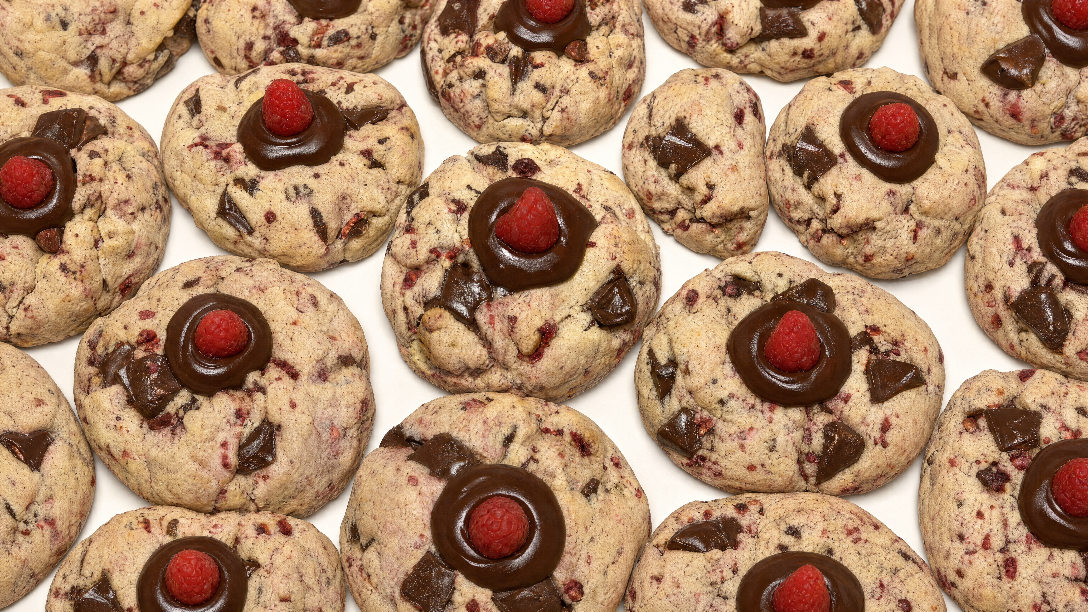 Jumbo Raspberry Dark Chocolate